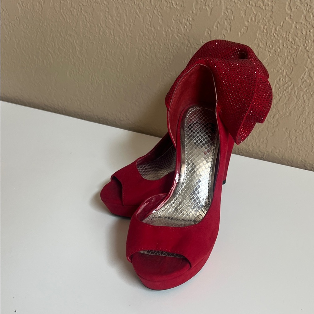 Gianni Bini Red Peep-Toe Heels with Rhinestone Bow